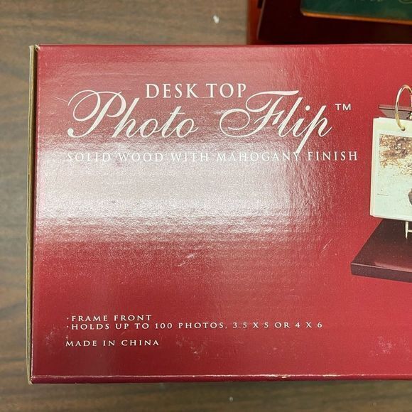 NWT Lavie Desk Top Photo Flip Mahogany Finish Frame Front 3.5" X 5 " or 4"‎ X 6" - Picture 5 of 5